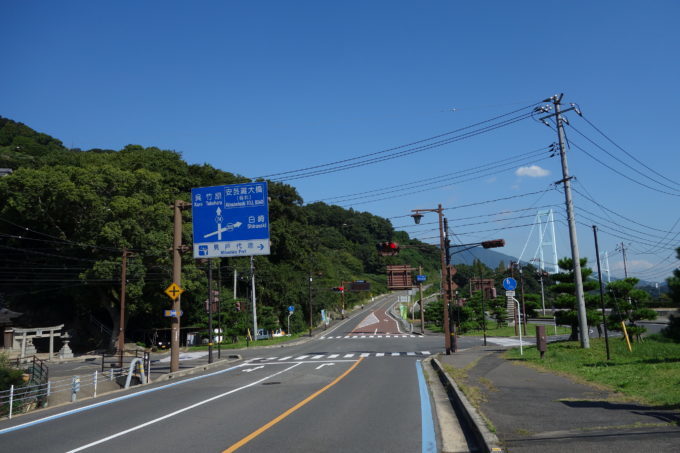 only one traffic signal in Tobishima Kaido