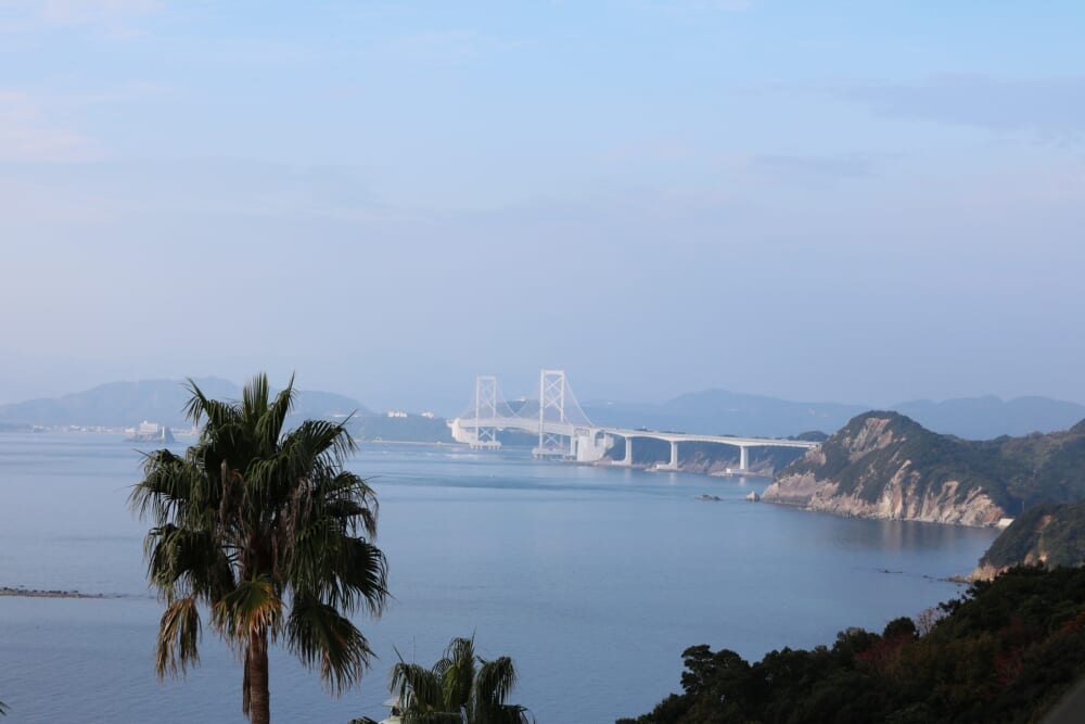 ホテル&リゾーツ南淡路からの大鳴門橋の景色