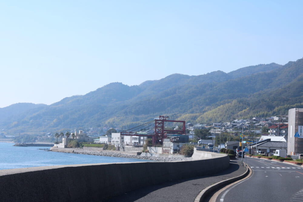 淡路島の道路の風景