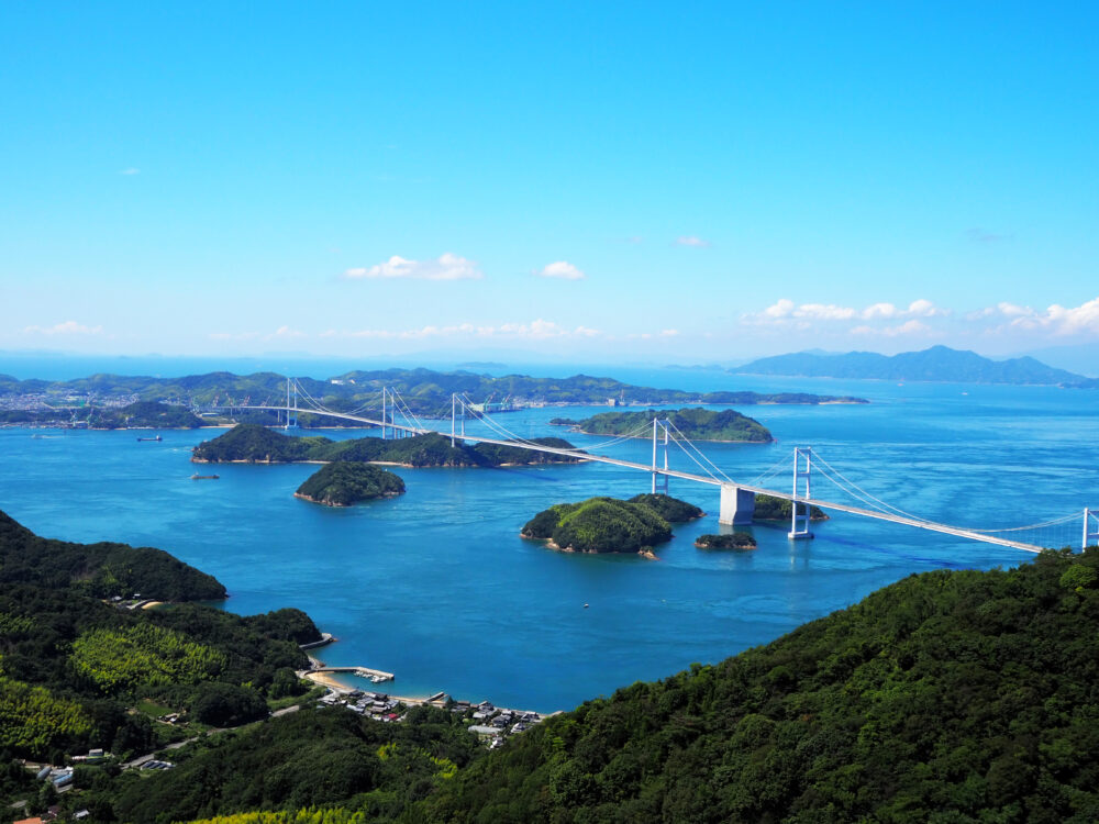 しまなみ海道大島　亀老山展望台からの来島海峡大橋