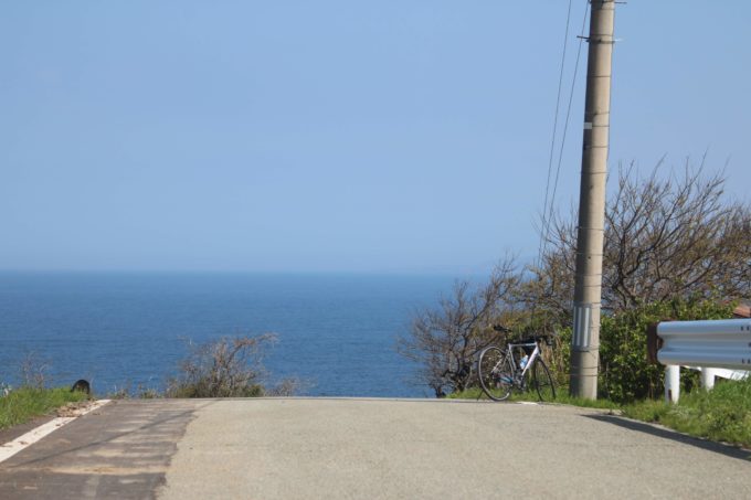 佐渡島一周サドイチ 水平線
