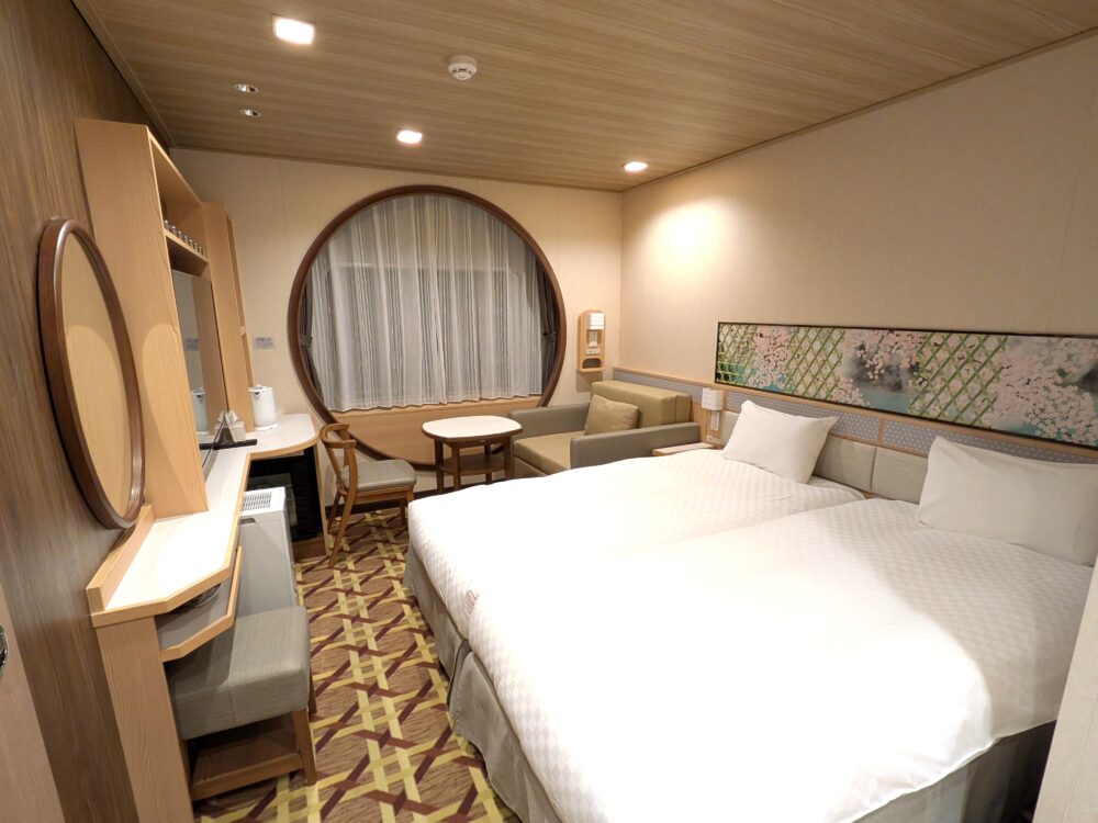 フェリーさんふらわあのセミデラックス洋室