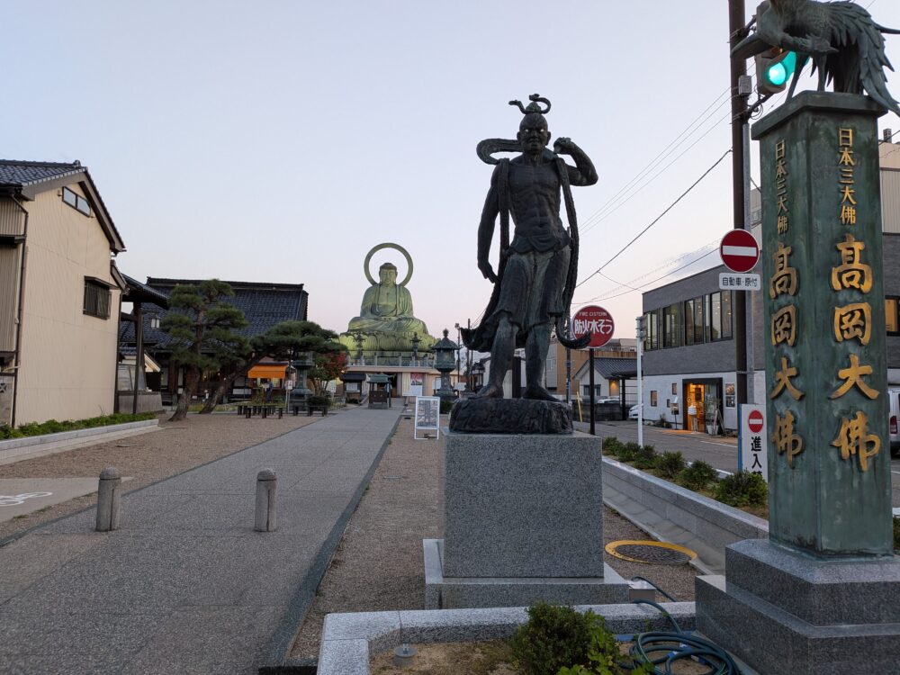 高岡大仏