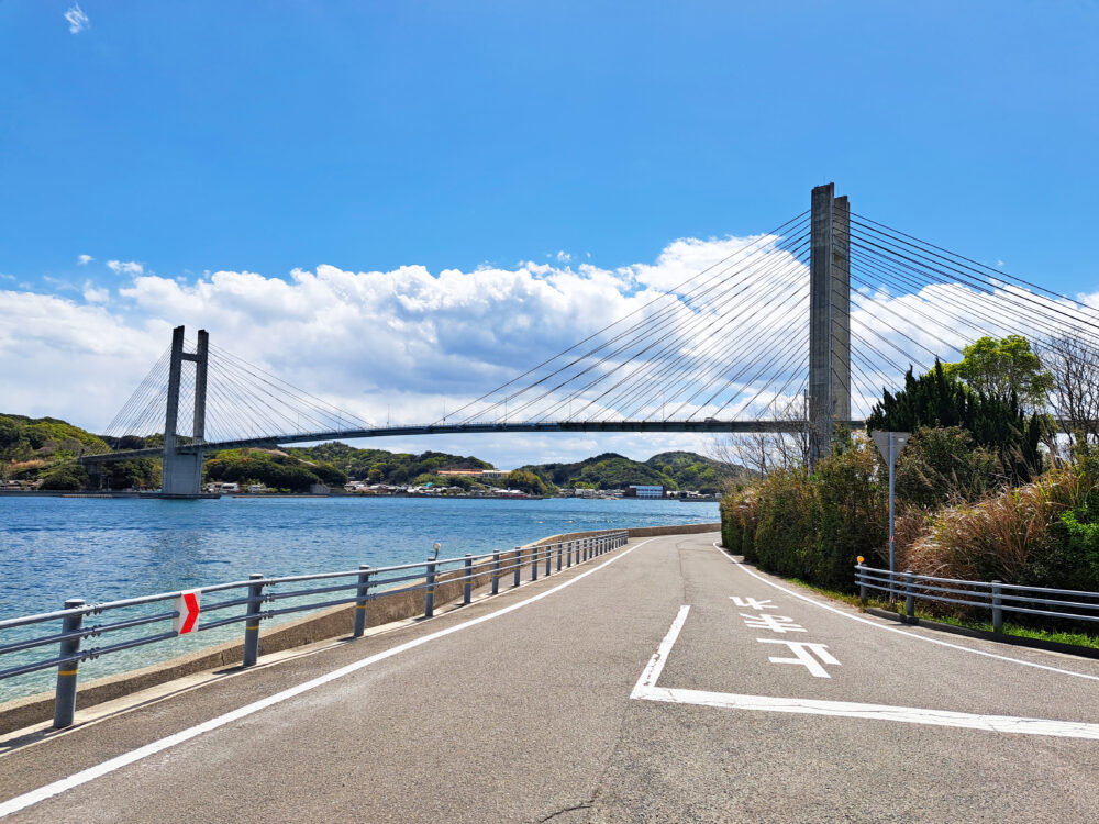 ゆめしま海道　生名島と佐島を結ぶ生名橋